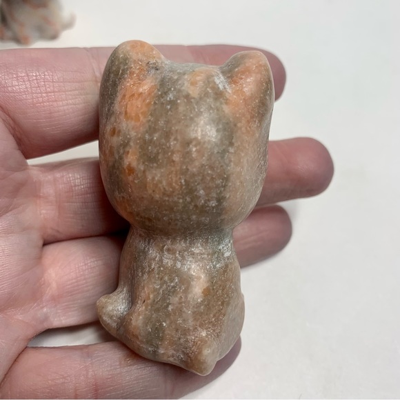 Four Figurines Natural Stone gemstone decor. Two cats and two dogs. - Picture 3 of 11